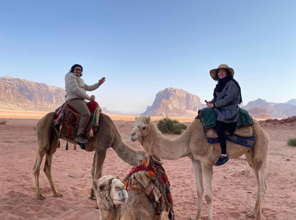 Отель Bedouin Adventure & Tours Вади-Рам Экстерьер фото